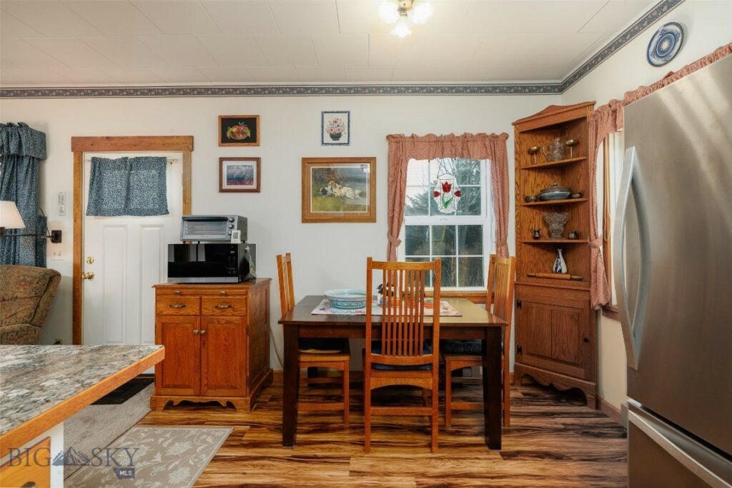 5116 US Highway 89 South S, Livingston MT 59047
