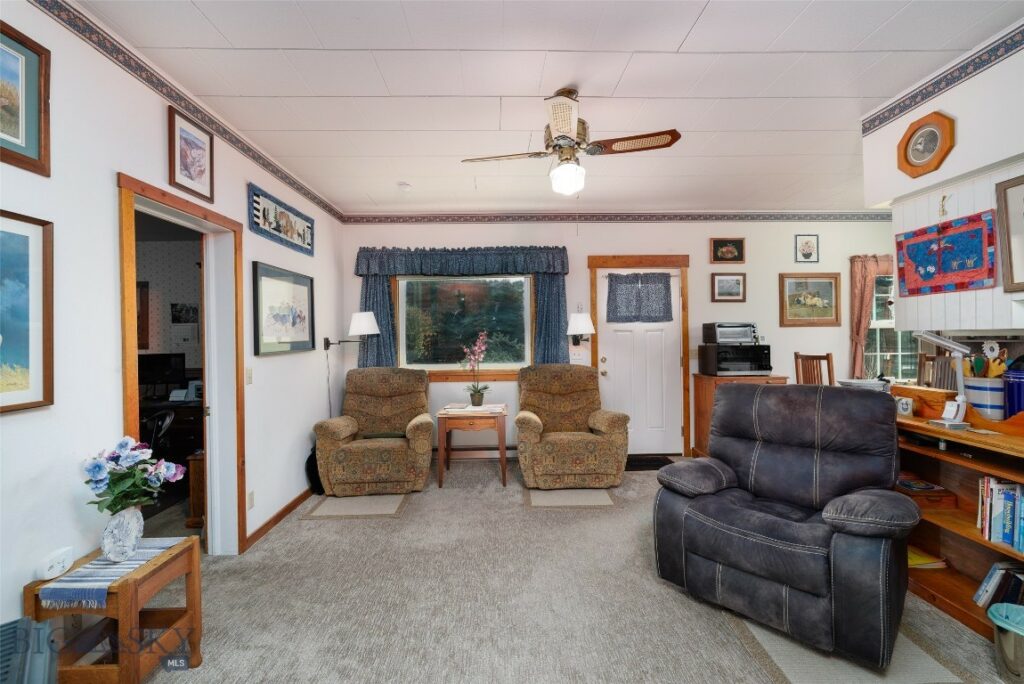 5116 US Highway 89 South S, Livingston MT 59047