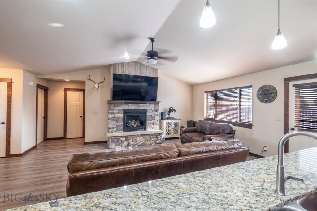 514 Timberview Circle, Bozeman MT 59718