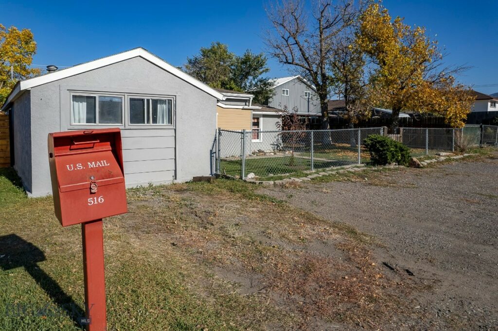 516 N L Street, Livingston MT 59047