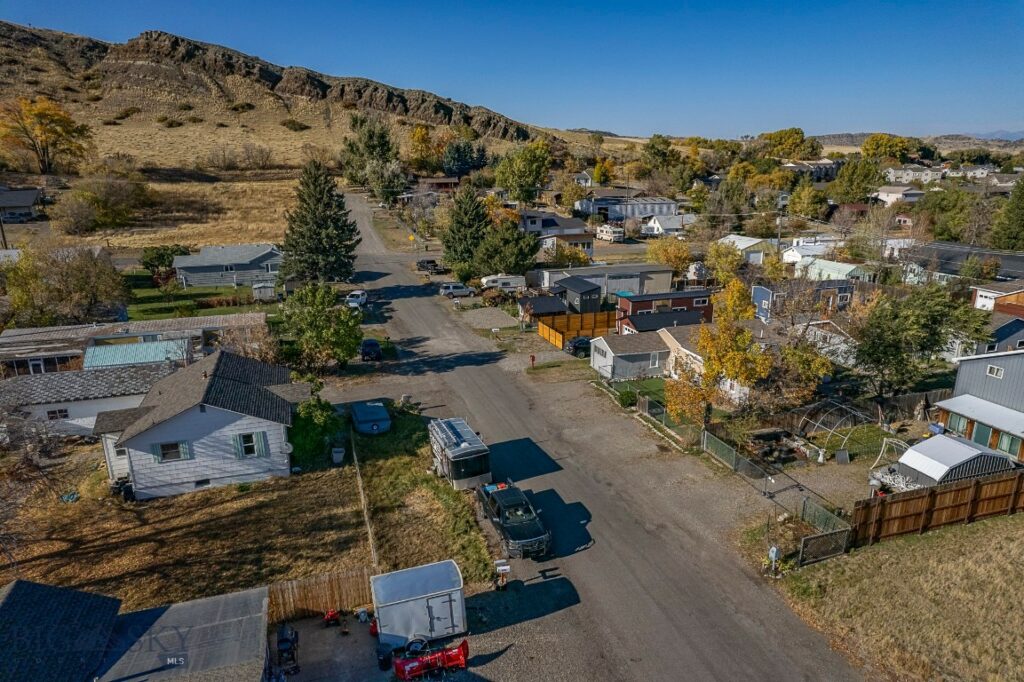 516 N L Street, Livingston MT 59047