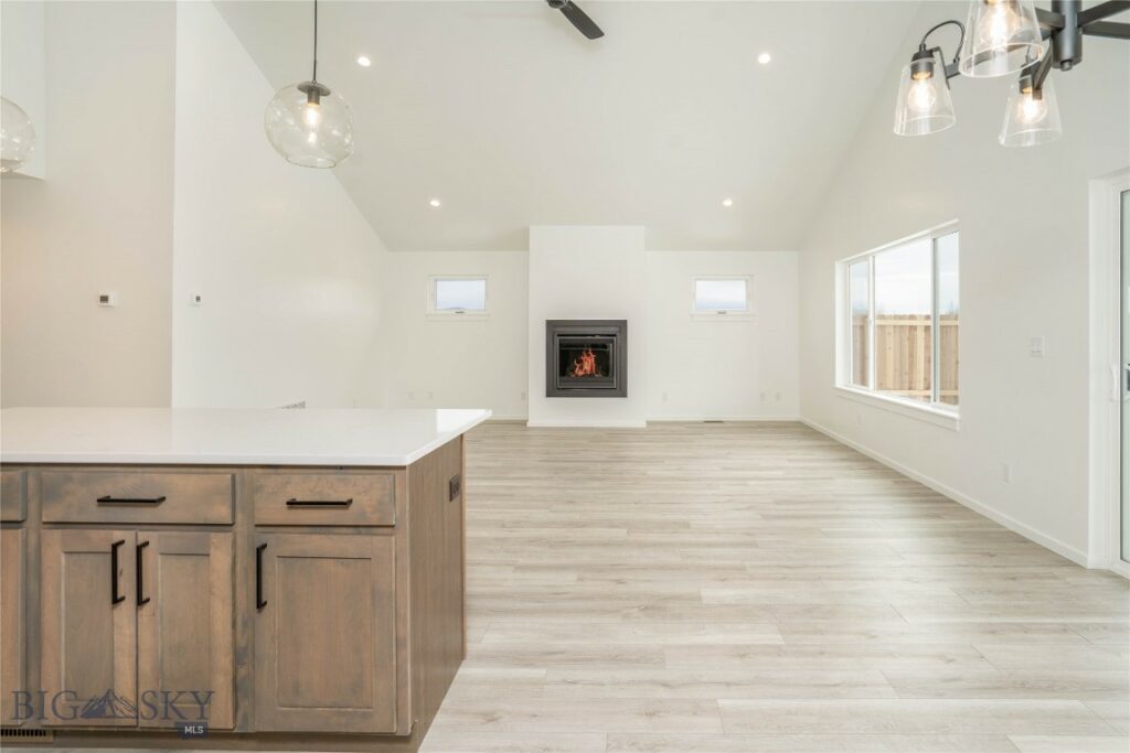 516 Spaniel, Belgrade MT 59714