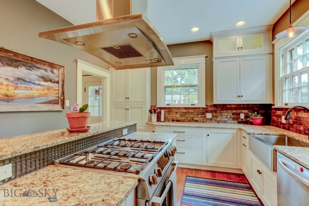 518 W Lewis Street, Livingston MT 59047