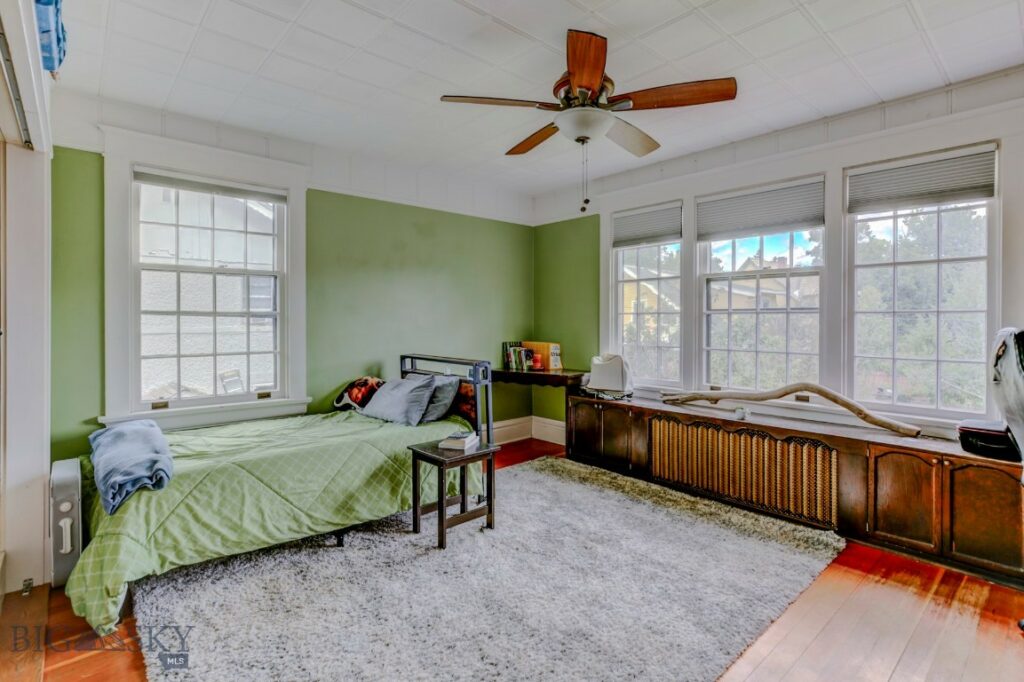 518 W Lewis Street, Livingston MT 59047