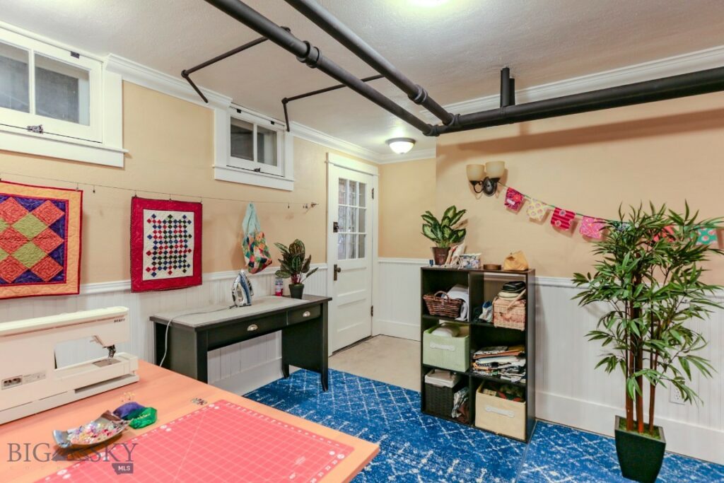 518 W Lewis Street, Livingston MT 59047