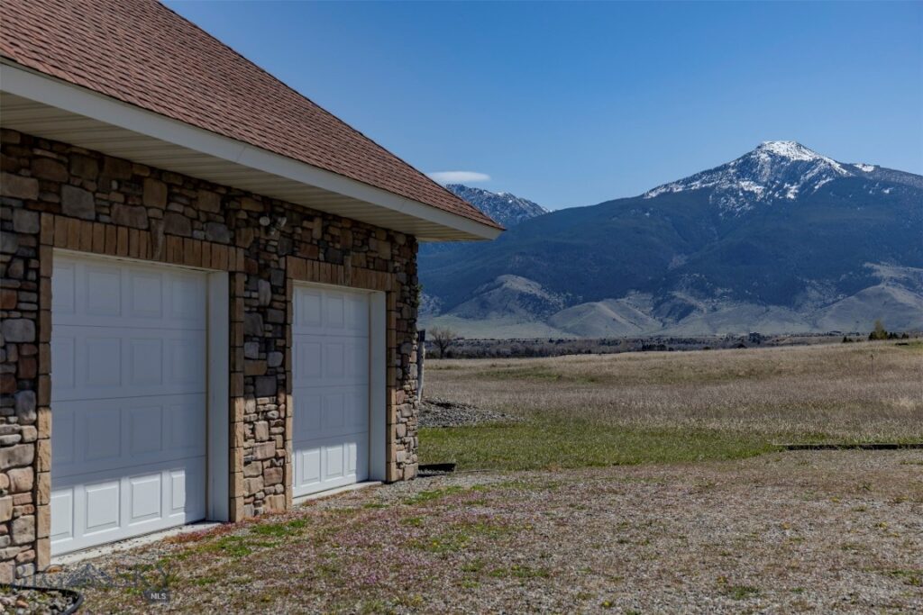 52 Eastep Lane, Livingston MT 59047