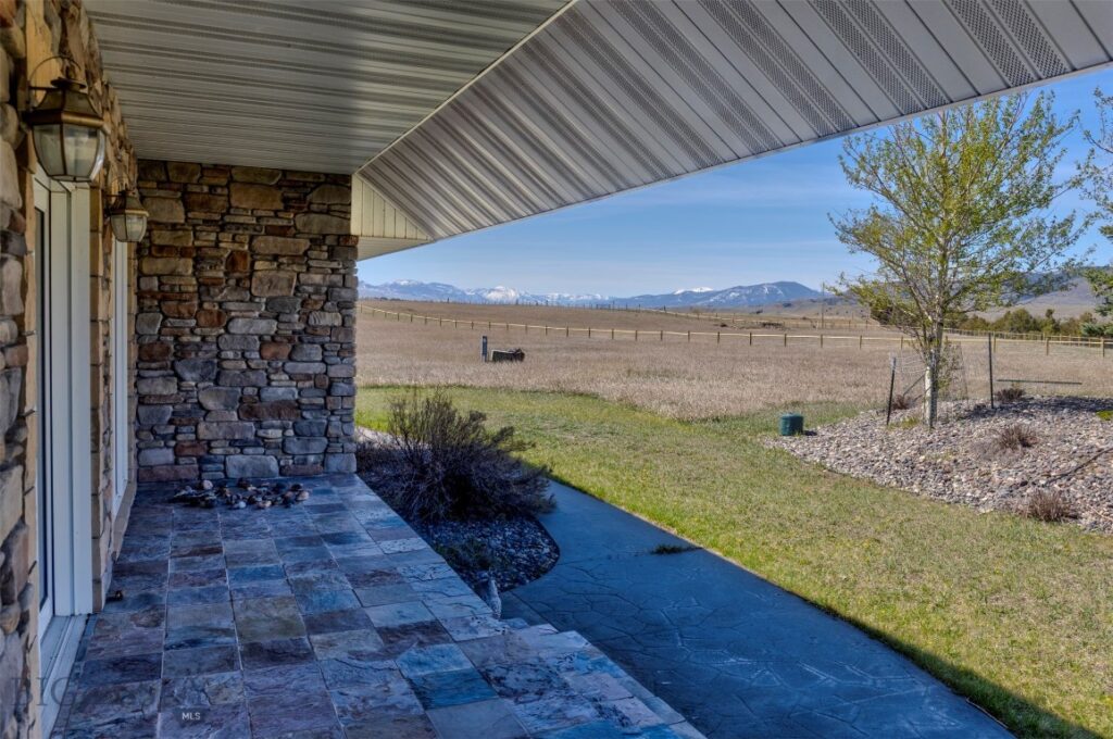 52 Eastep Lane, Livingston MT 59047