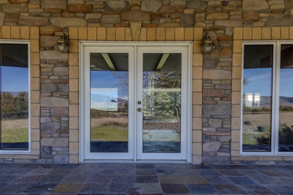 52 Eastep Lane, Livingston MT 59047