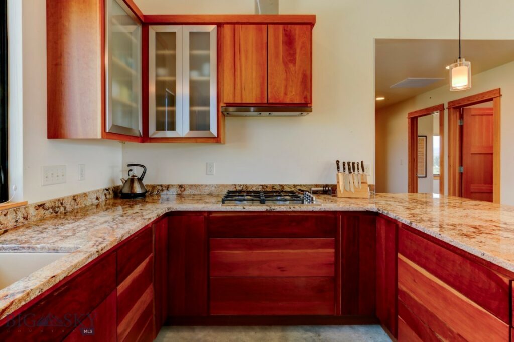 52 Haven Meadow Loop, Livingston MT 59047