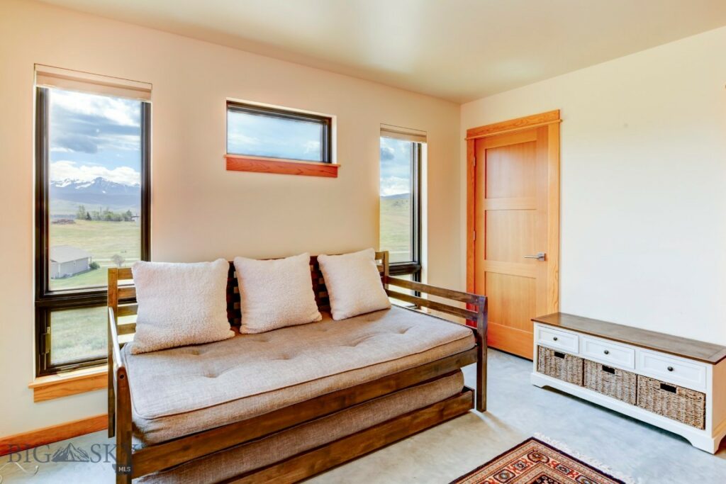 52 Haven Meadow Loop, Livingston MT 59047