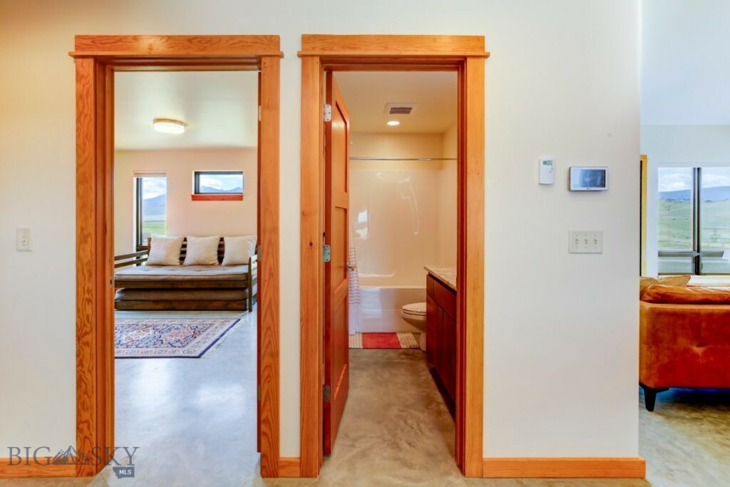 52 Haven Meadow Loop, Livingston MT 59047