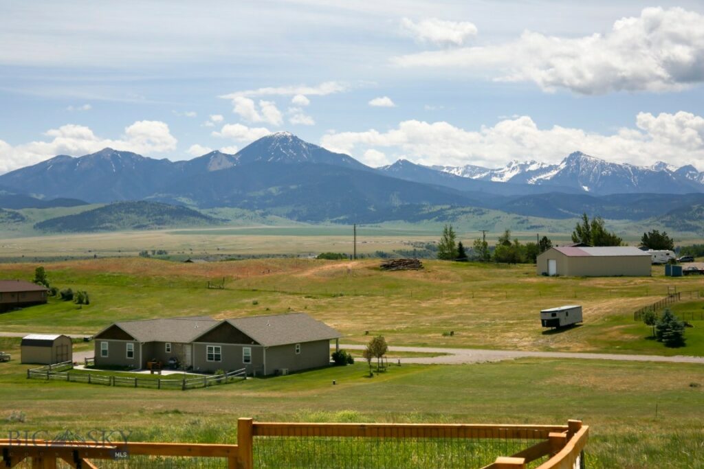 52 Haven Meadow Loop, Livingston MT 59047