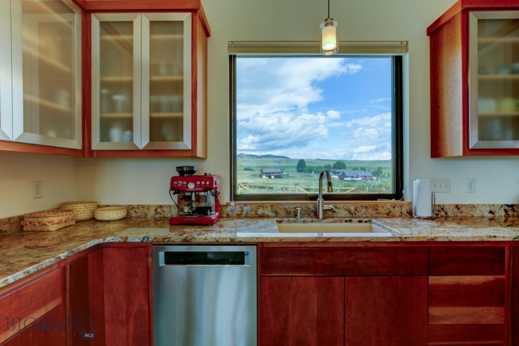 52 Haven Meadow Loop, Livingston MT 59047
