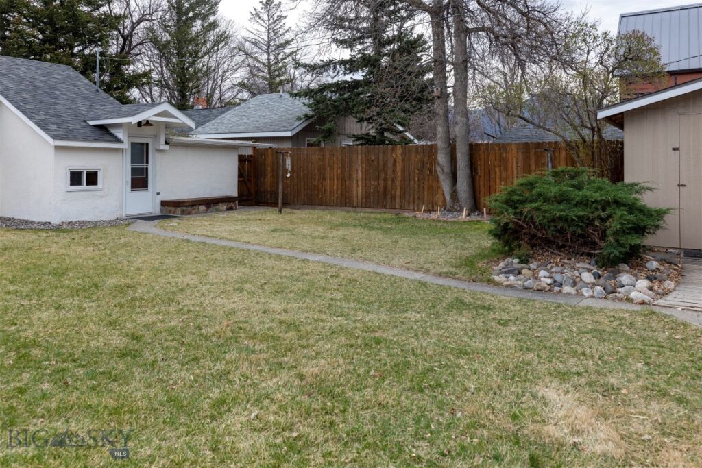 520 S 8th Street, Livingston MT 59047