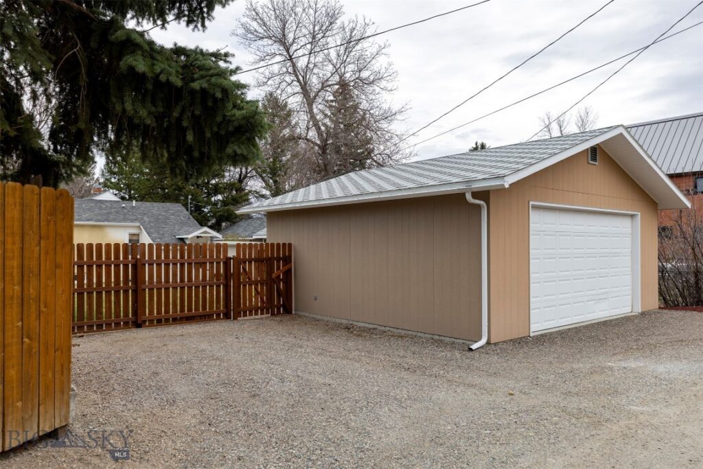 520 S 8th Street, Livingston MT 59047
