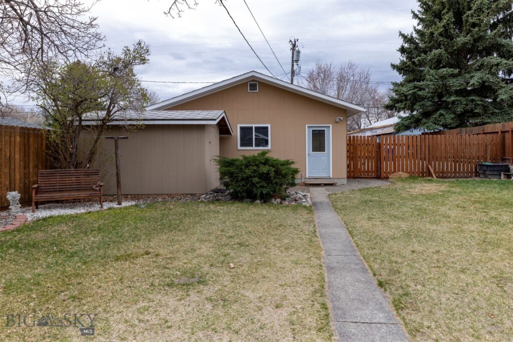 520 S 8th Street, Livingston MT 59047