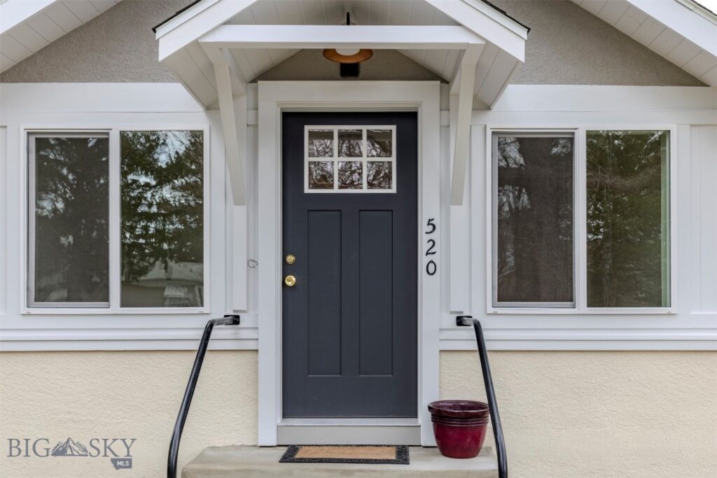 520 S 8th Street, Livingston MT 59047