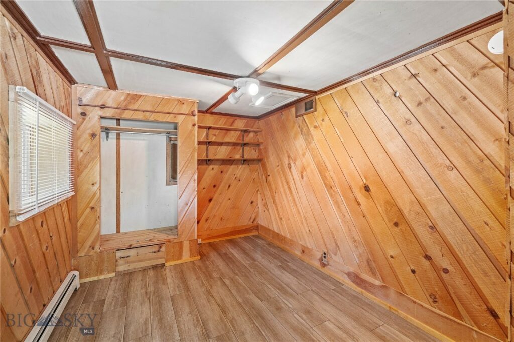 520 N Black Street N, Bozeman MT 59715