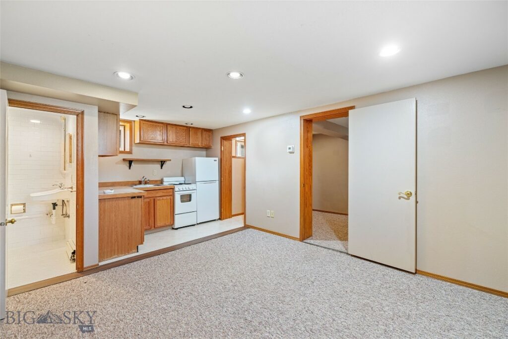 520 N Black Street N, Bozeman MT 59715