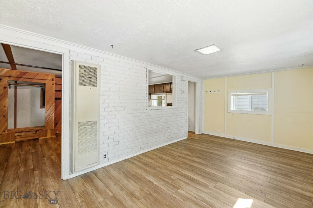 520 N Black Street N, Bozeman MT 59715