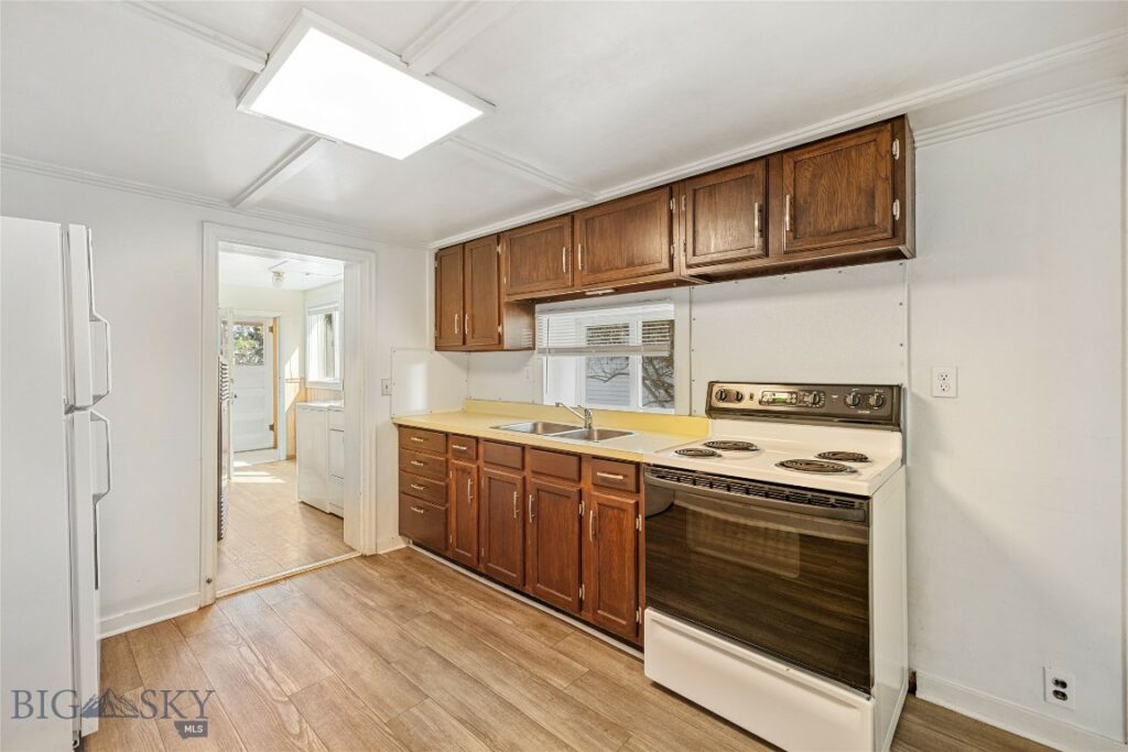 520 N Black Street N, Bozeman MT 59715