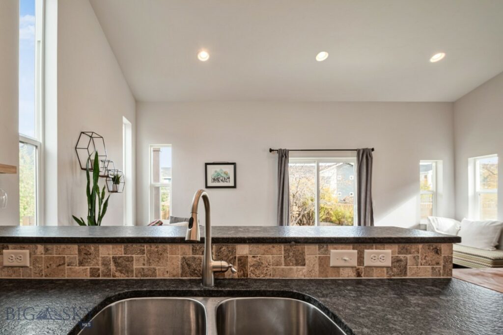 520 Valley Drive, Bozeman MT 59718