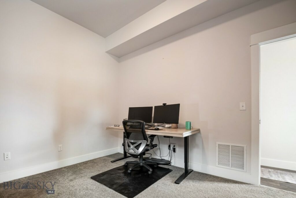 520 Valley Drive, Bozeman MT 59718