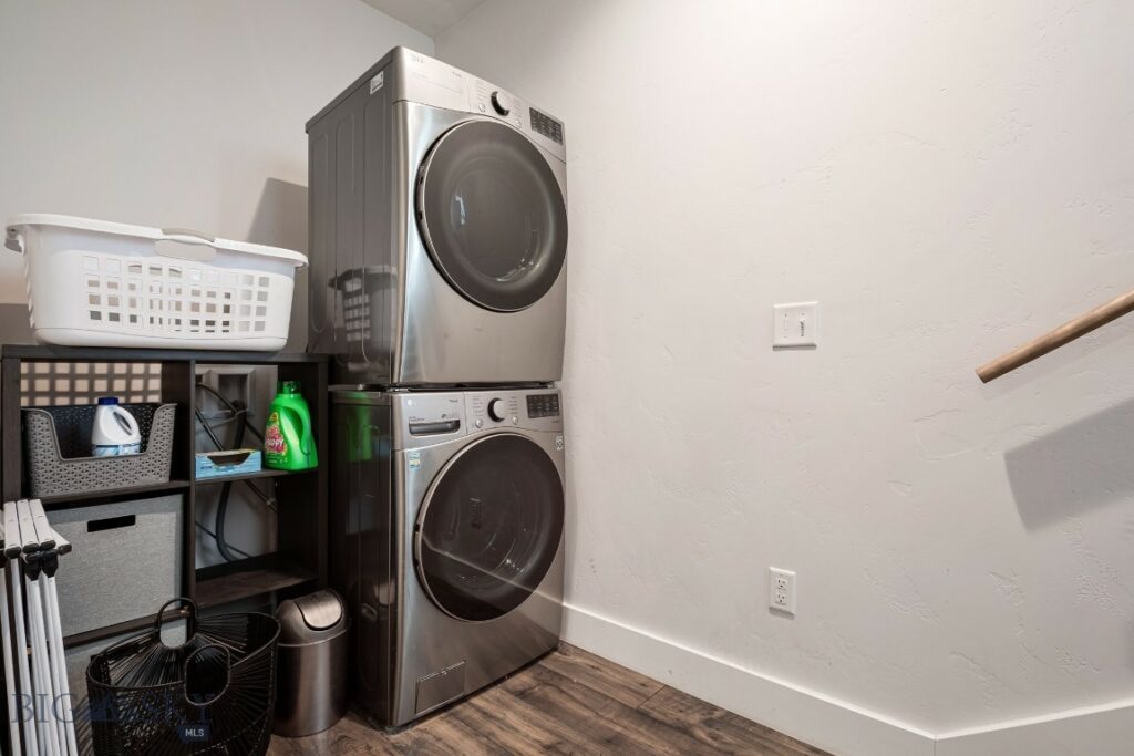 520 Valley Drive, Bozeman MT 59718