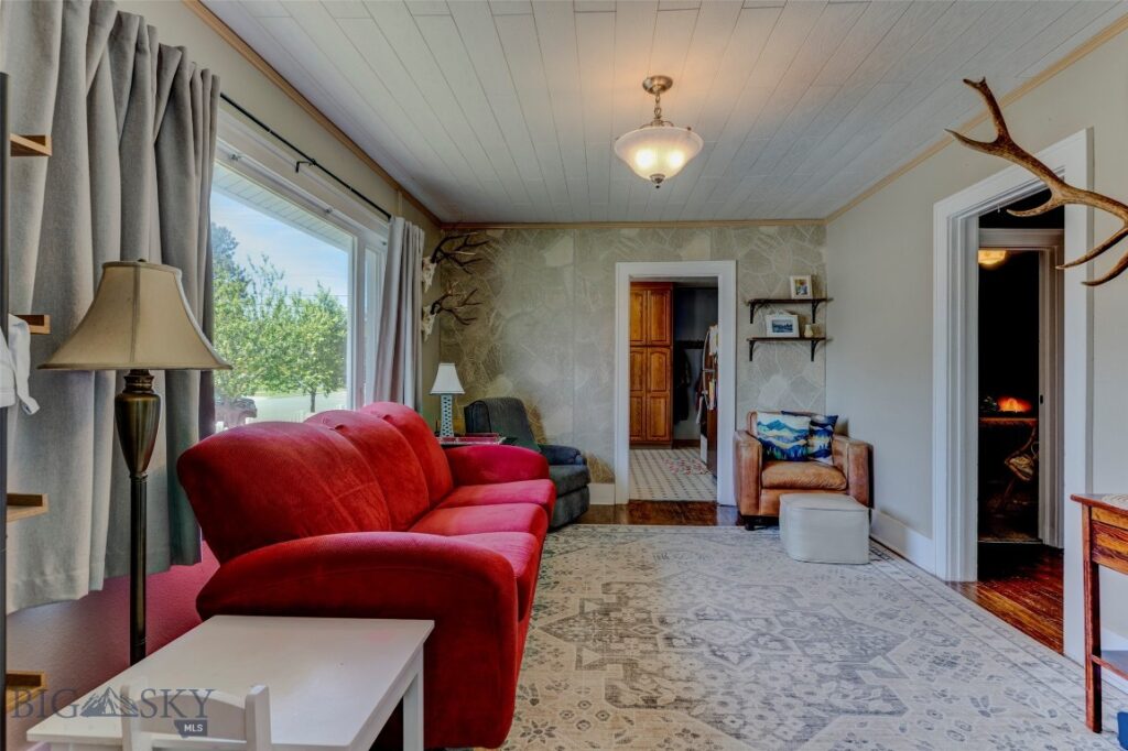 522 W Front Street, Livingston MT 59047