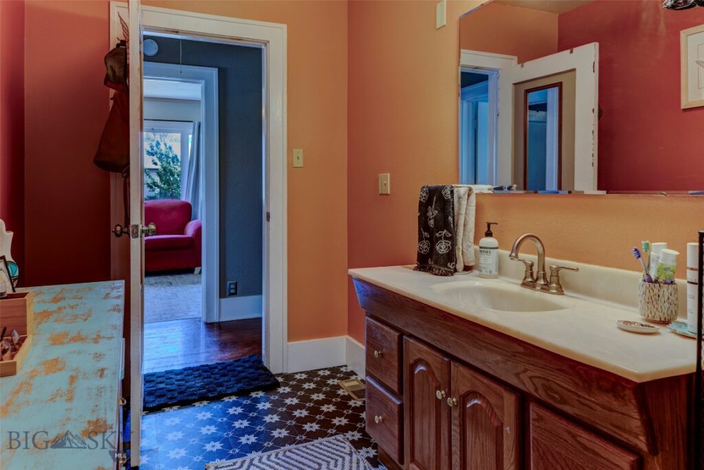 522 W Front Street, Livingston MT 59047