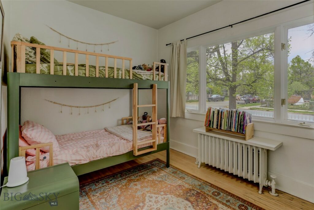 523 W Lewis, Livingston MT 59047