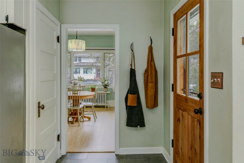 523 W Lewis, Livingston MT 59047