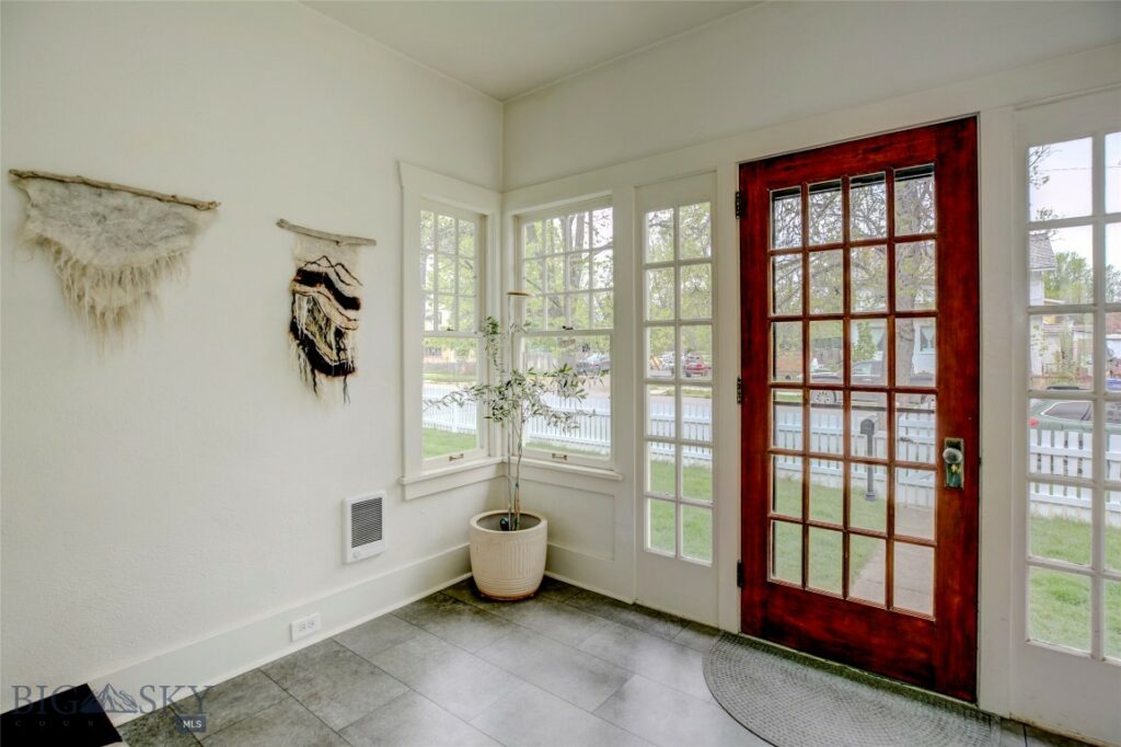 523 W Lewis, Livingston MT 59047