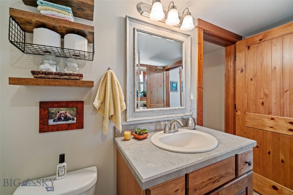 525 Colt Road, Bozeman MT 59715