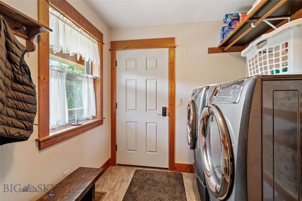 525 Colt Road, Bozeman MT 59715