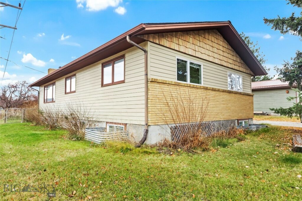 526 N 10th, Bozeman MT 59715