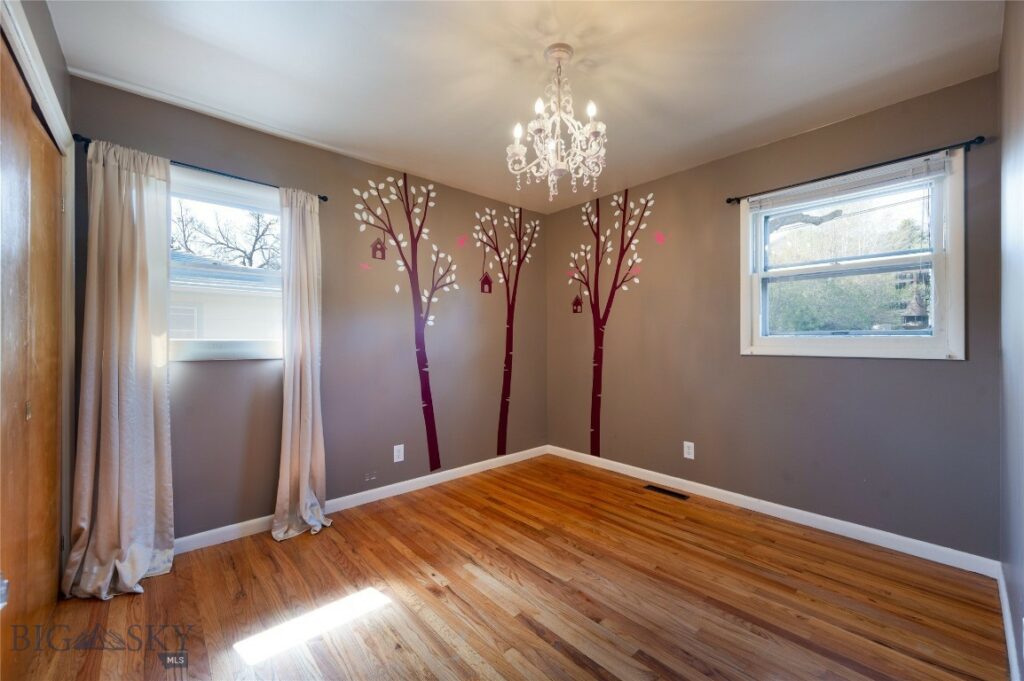 527 N 8th Street, Livingston MT 59047