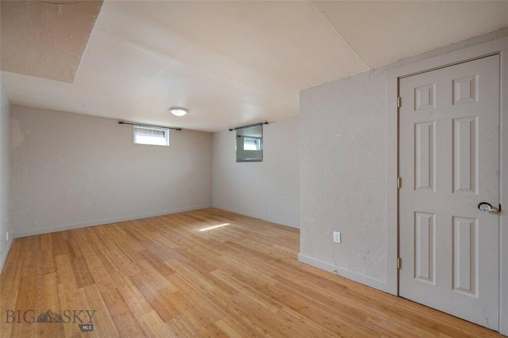 527 N 8th Street, Livingston MT 59047