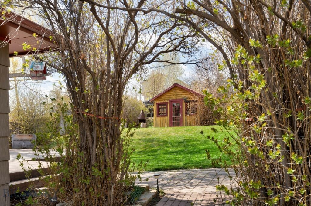 527 N 8th Street, Livingston MT 59047