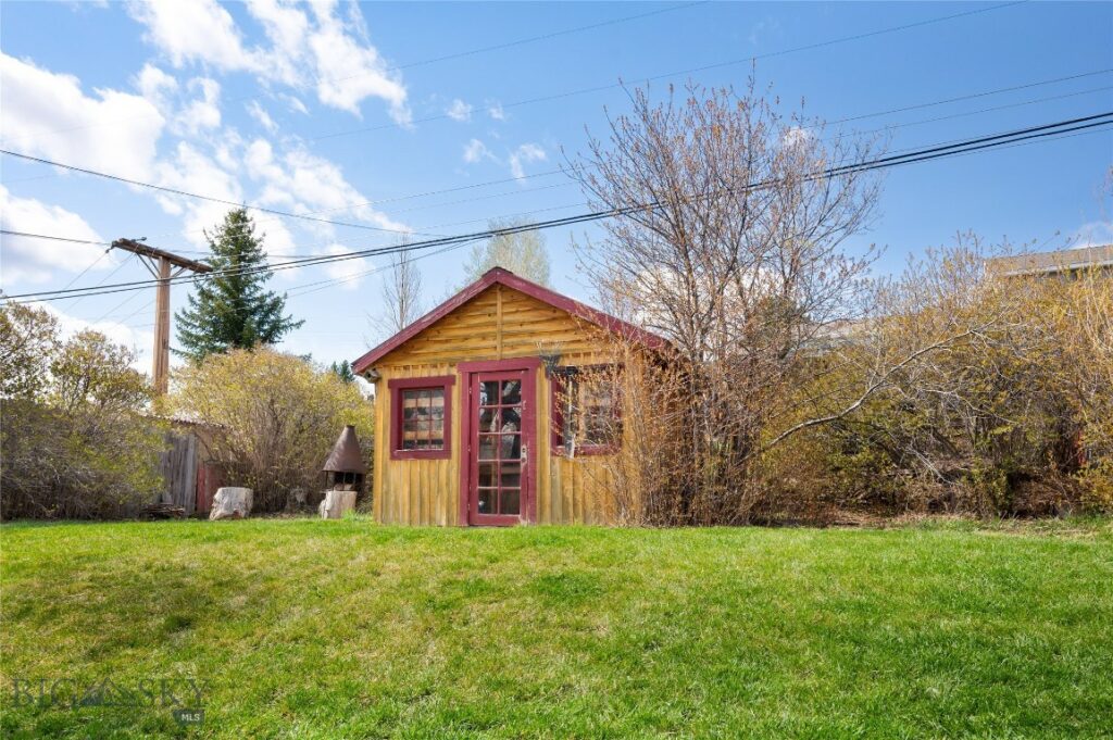 527 N 8th Street, Livingston MT 59047