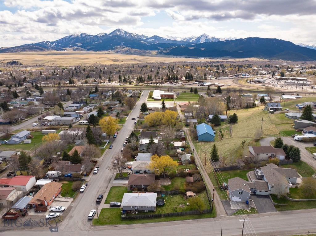 527 N 8th Street, Livingston MT 59047