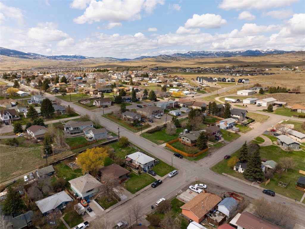 527 N 8th Street, Livingston MT 59047