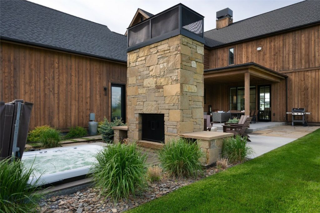 529 Clancy Way, Bozeman MT 59718