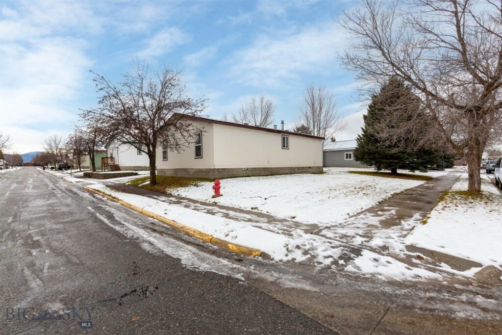 53 Sunlight Avenue, Bozeman MT 59718