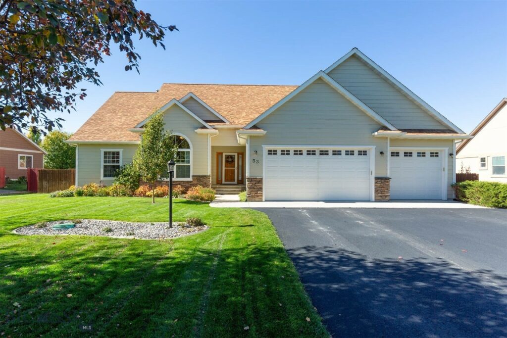 53 Walking Horse Way, Belgrade MT 59714