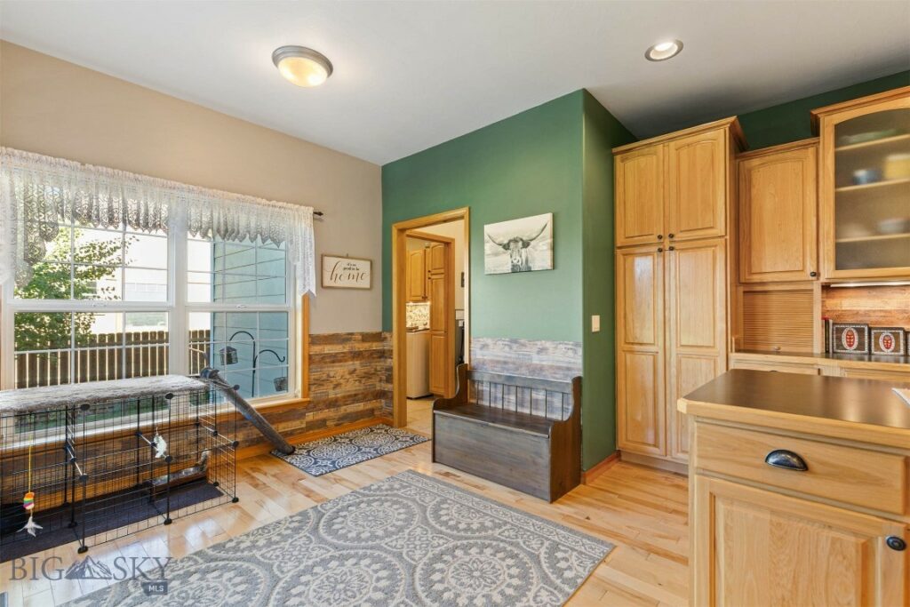 53 Walking Horse Way, Belgrade MT 59714