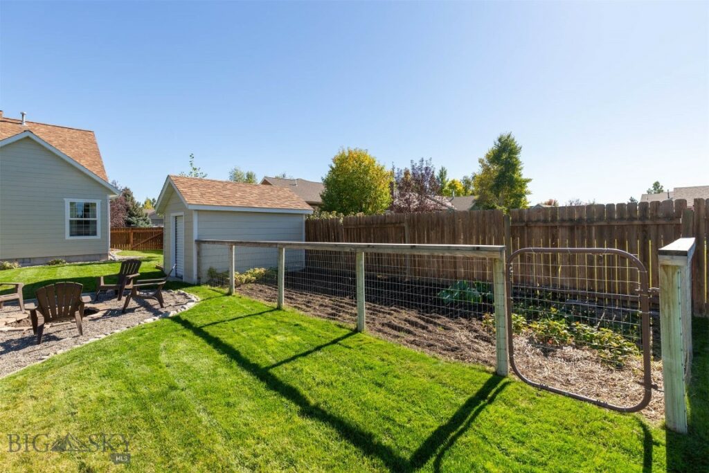 53 Walking Horse Way, Belgrade MT 59714