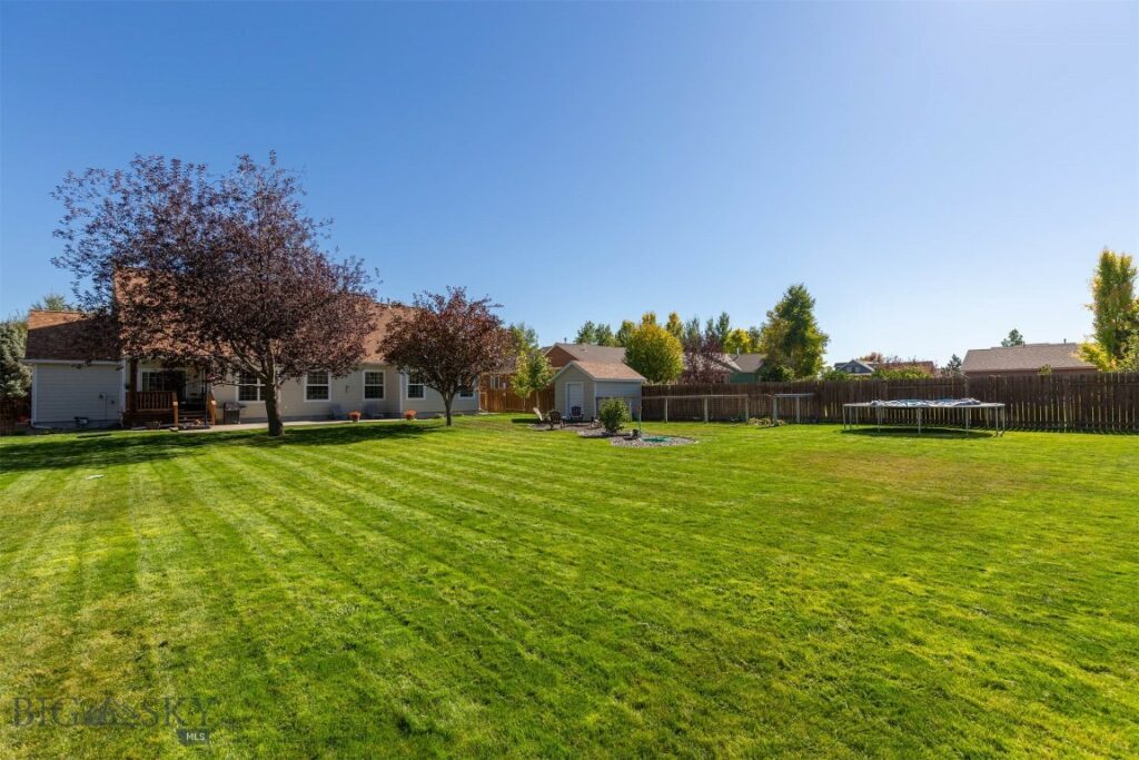 53 Walking Horse Way, Belgrade MT 59714