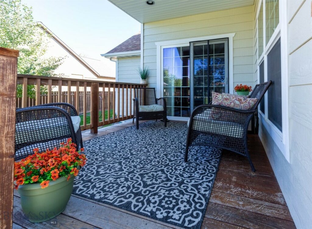 53 Walking Horse Way, Belgrade MT 59714