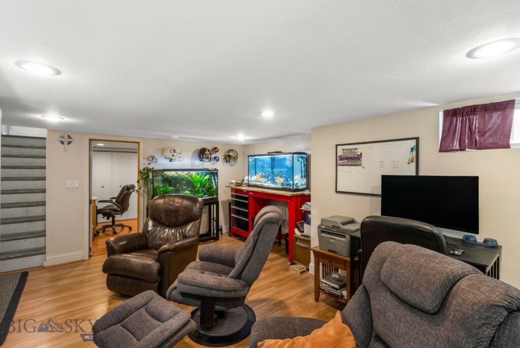 531 N Main Street, Livingston MT 59047